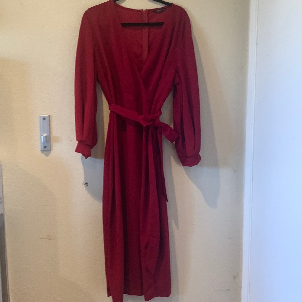 Wonen’s plus size burgundy red dress. Xxl size .. great for dates.